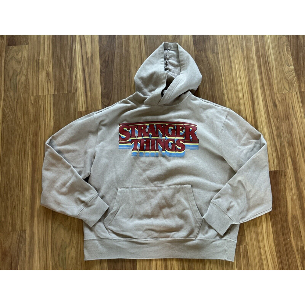 Stranger Things Old Navy Beige Pullover Hoodie Large Long Sleeve Unisex READ - Picture 1 of 9